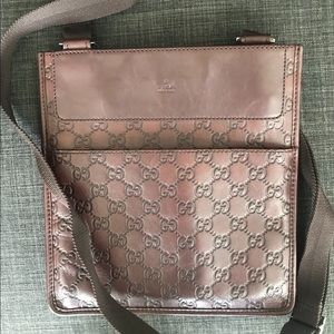 Vintage Gucci Messenger